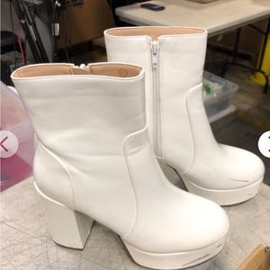 Size 6 1/2 white platform boots